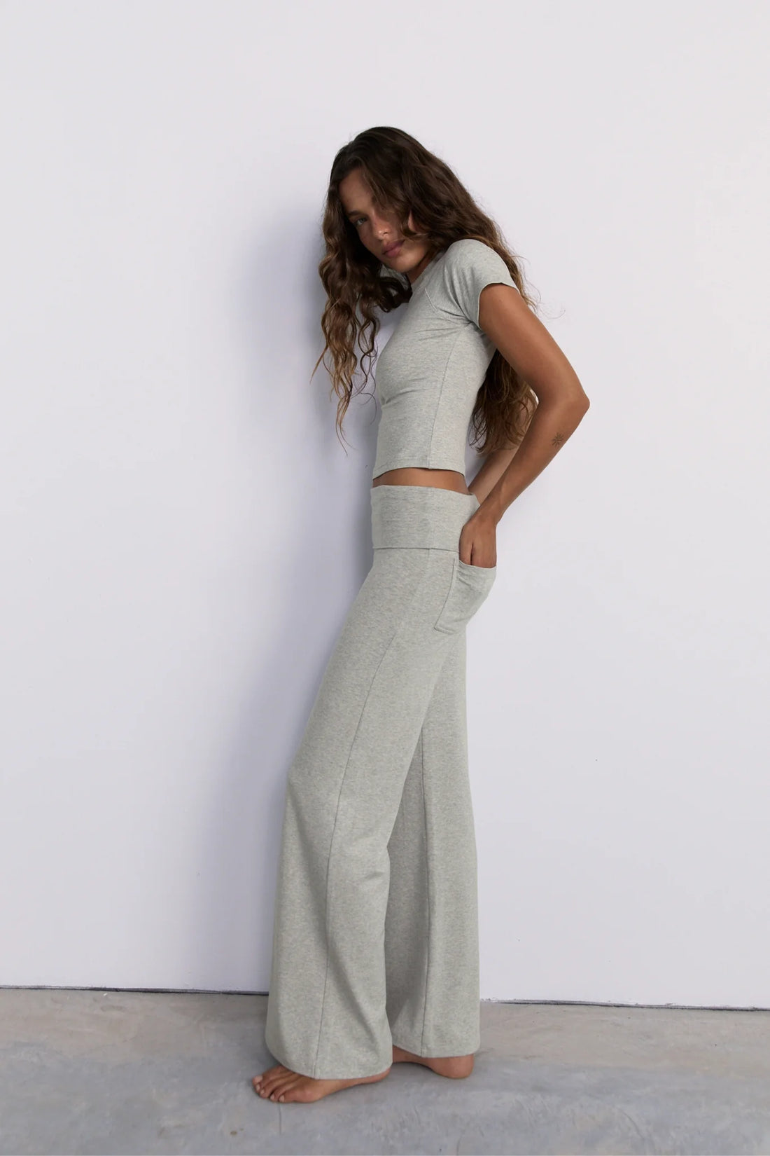 Pinky & Kamal Full Length Yin Flare - Grey Marle