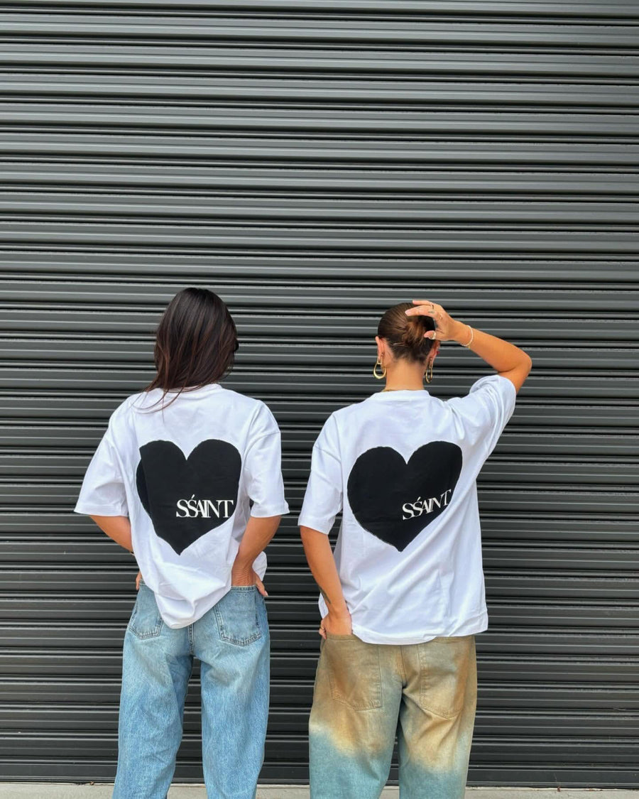 SŚAINT Heart Tee - Black Heart