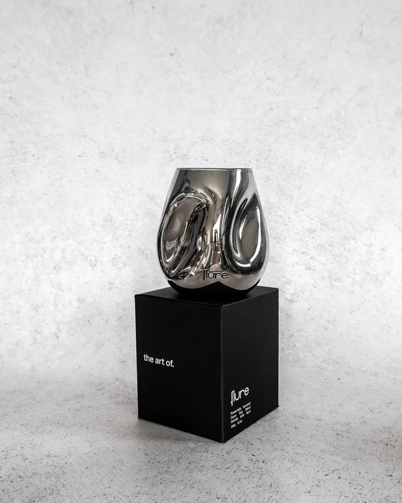 Flure - The Pure Hand Blown Candle 305g