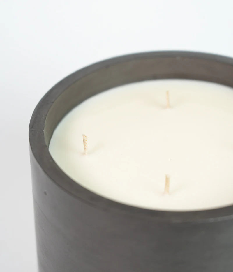 Flure - LIMITED EDITION - Sweet Baby Jesus 4 Wick Oversized Candle 1.1KG