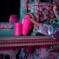 Frank Green Ceramic Reusable Bottle 34oz/1000ml - Neon Pink
